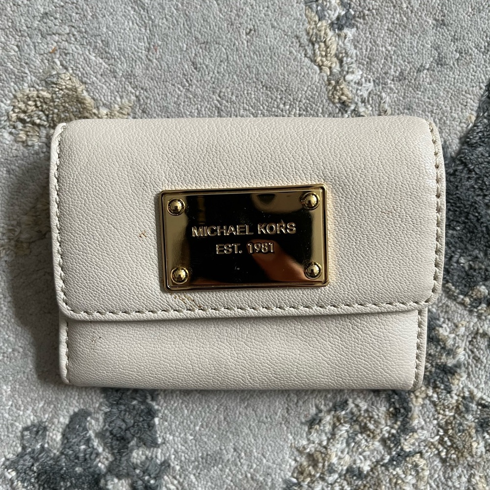 MK wallet